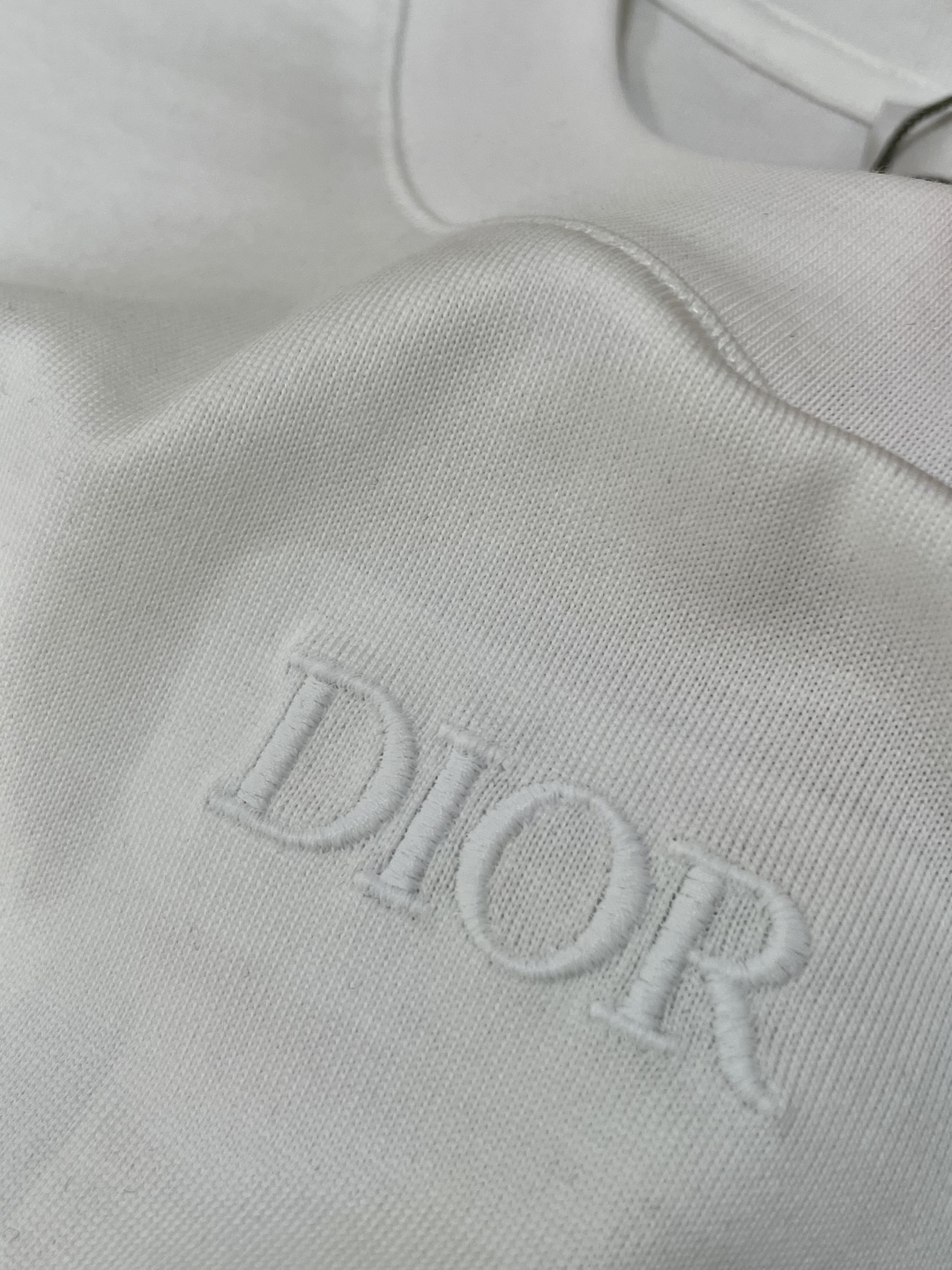
Dior 官网同款 官网同款 官网同款⚠️
重磅推荐！2025ss夏装新品 专柜在售 最新系列图案lo