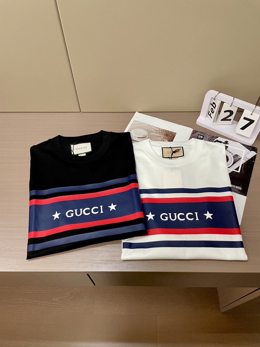 
Gucc 官网同款 官网同款 官网同款⚠️
重磅推荐！2025ss夏装新品 专柜在售 最新系列图案lo