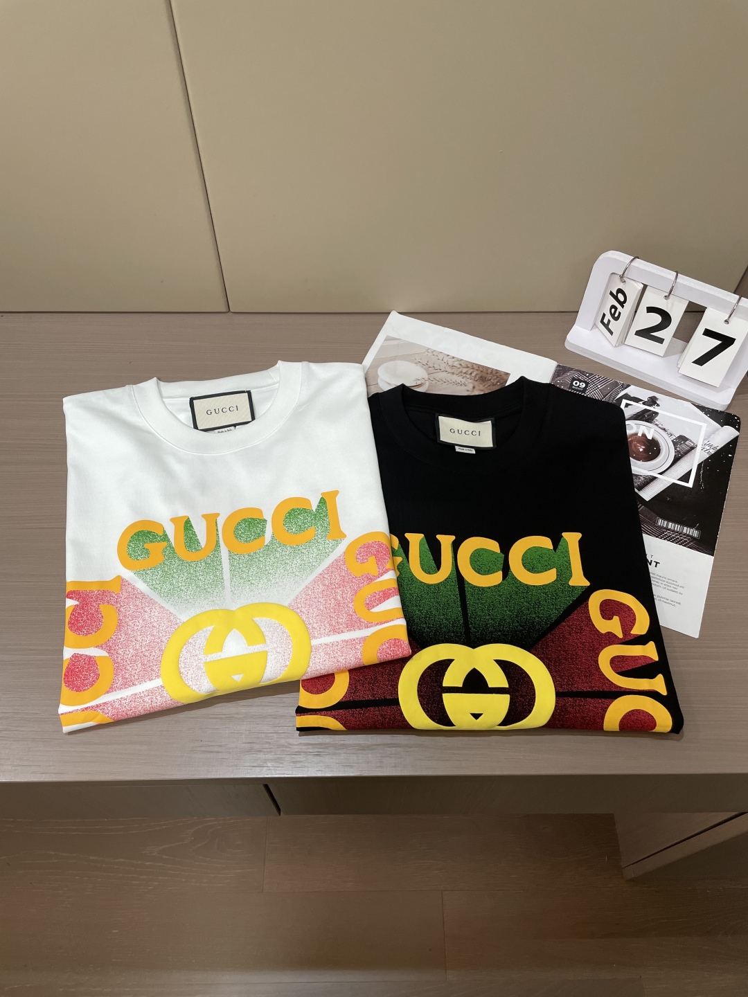 
Gucc 官网同款 官网同款 官网同款⚠️
重磅推荐！2025ss夏装新品 专柜在售 最新系列图案lo