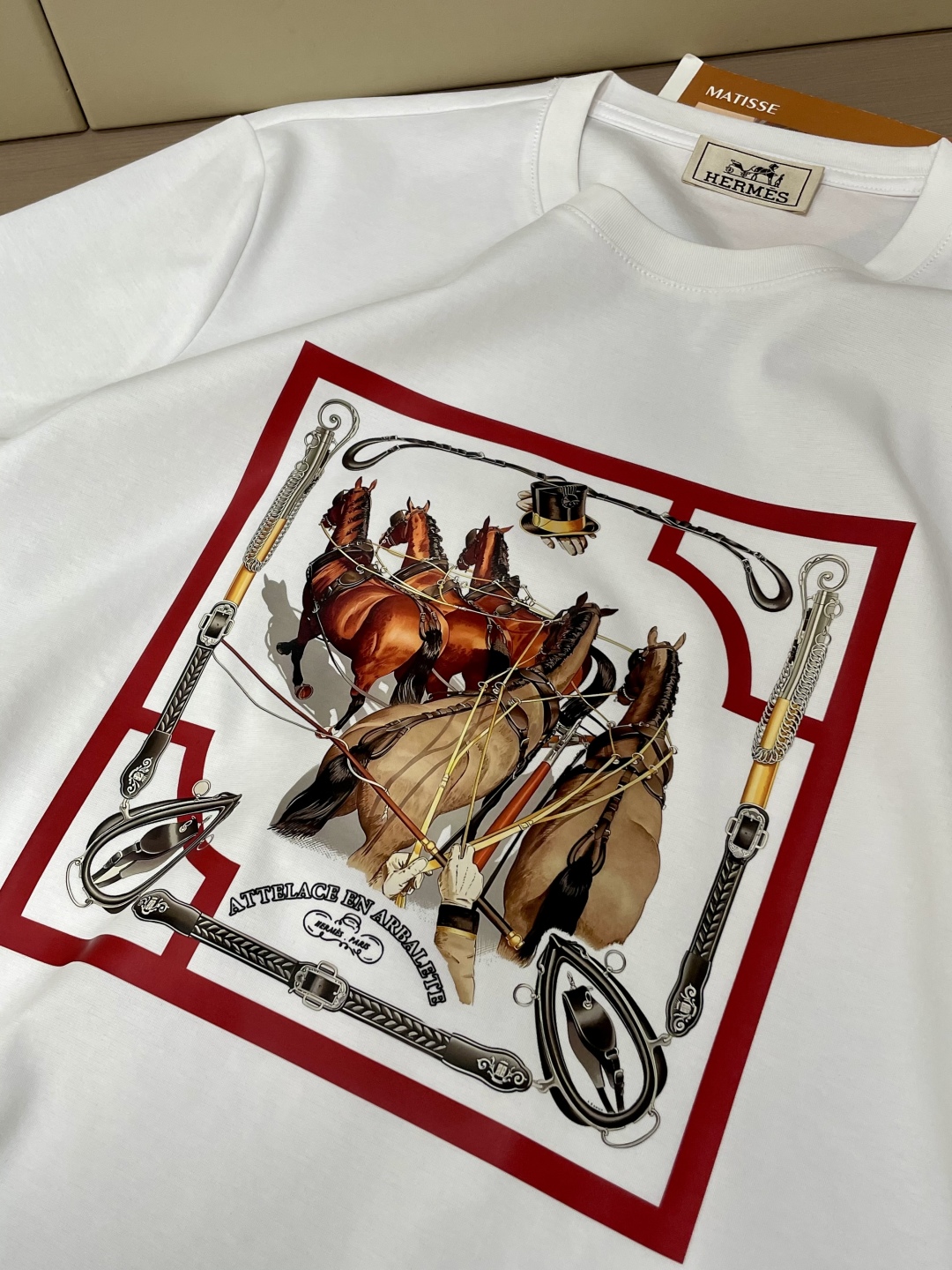 
H 重磅推荐！2025ss夏装新品 专柜在售 最新系列图案logo短袖T恤 必须人手一件的节奏！进口顶