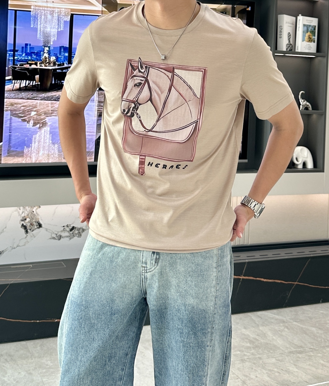 Luxurious Hermès Summer 2025 Collection: Elegant, Artistic, and Versatile Fashion for All Occasions - 图片 3