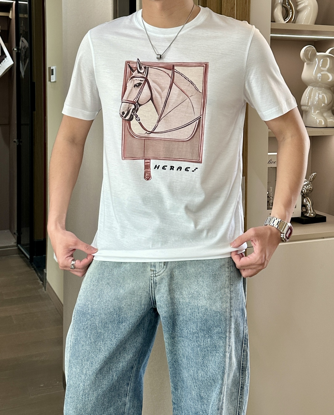 Luxurious Hermès Summer 2025 Collection: Graceful, Innovative, High-Quality Fashion with Artistic Elements - 图片 2