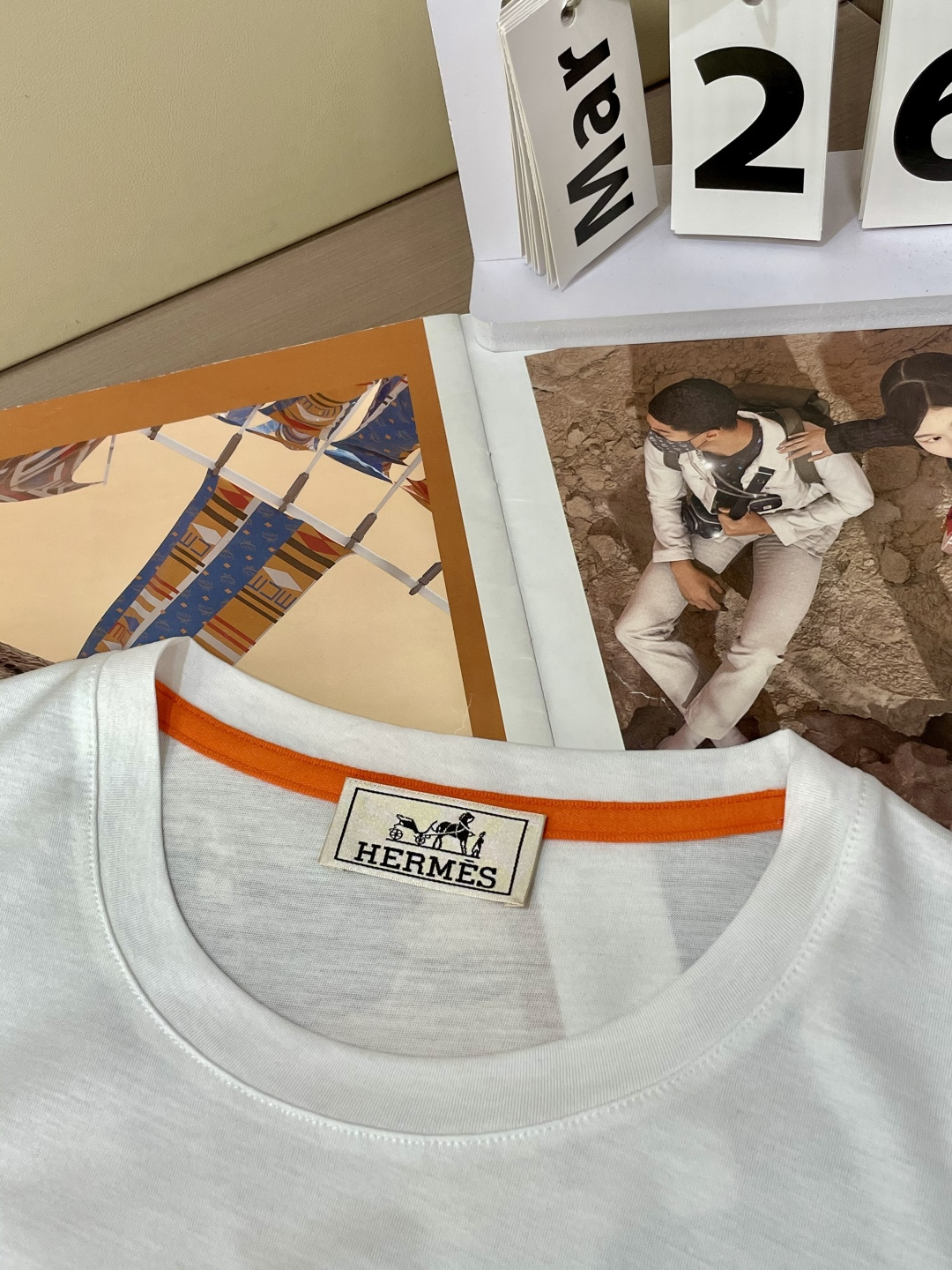 Luxurious Hermès Summer 2025 Collection: Graceful, Innovative, High-Quality Fashion with Artistic Elements - 图片 6