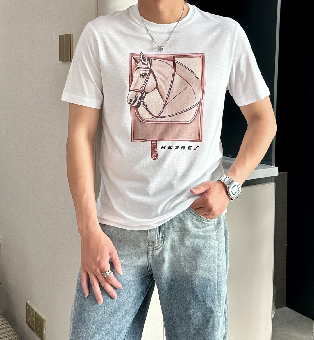 Luxurious Hermès Summer 2025 Collection: Graceful, Innovative, High-Quality Fashion with Artistic Elements - 图片 3