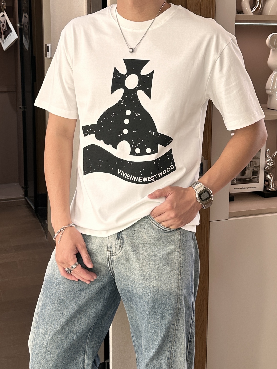 New Summer Clothes: Stylish Logo T-shirts in Various Sizes Available for Sale - 图片 2