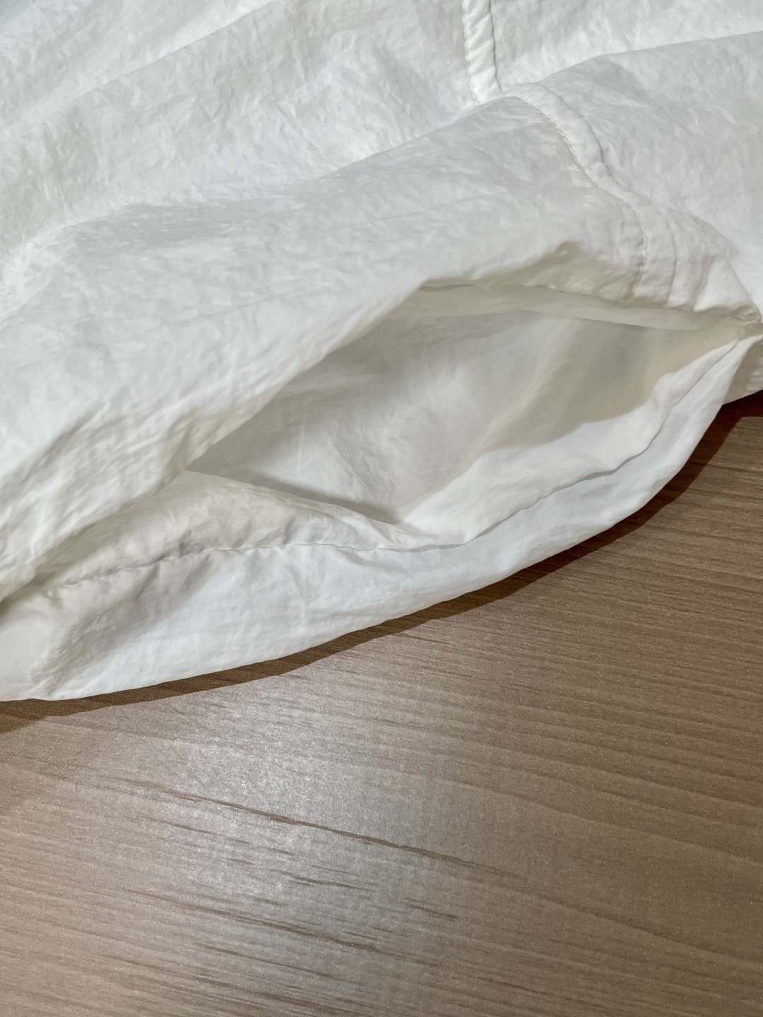 始祖鸟 运动轻薄防晒衣
臻稀货源!原单好货!2025春夏新款运动外套防晒服
一款多功能外套,可以是日