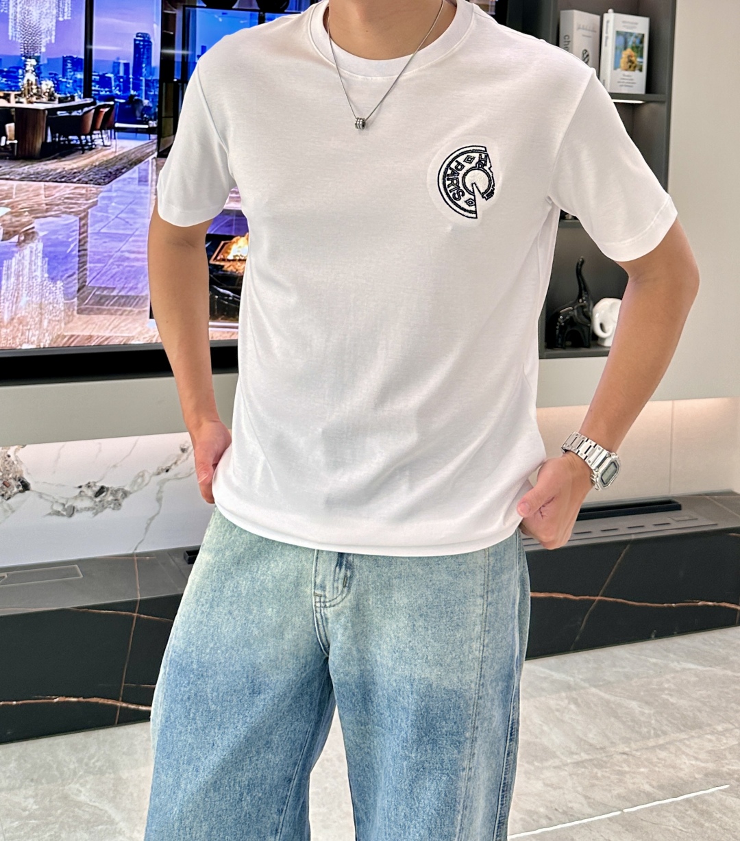 
爱*仕(He*mès) 2025最新的品质单！最新工艺设计款 100支双丝光圆领T恤.品质订单，面料在