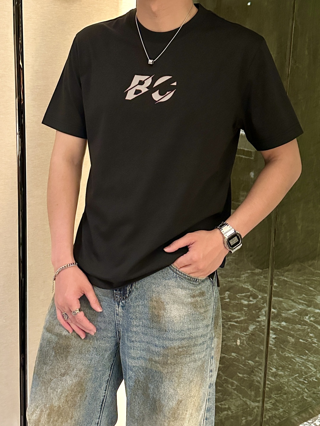 
BC 2025ss夏季新款圆领短袖T恤 Bru**llo Cuci**lli 男士短袖！ BC家材质讲