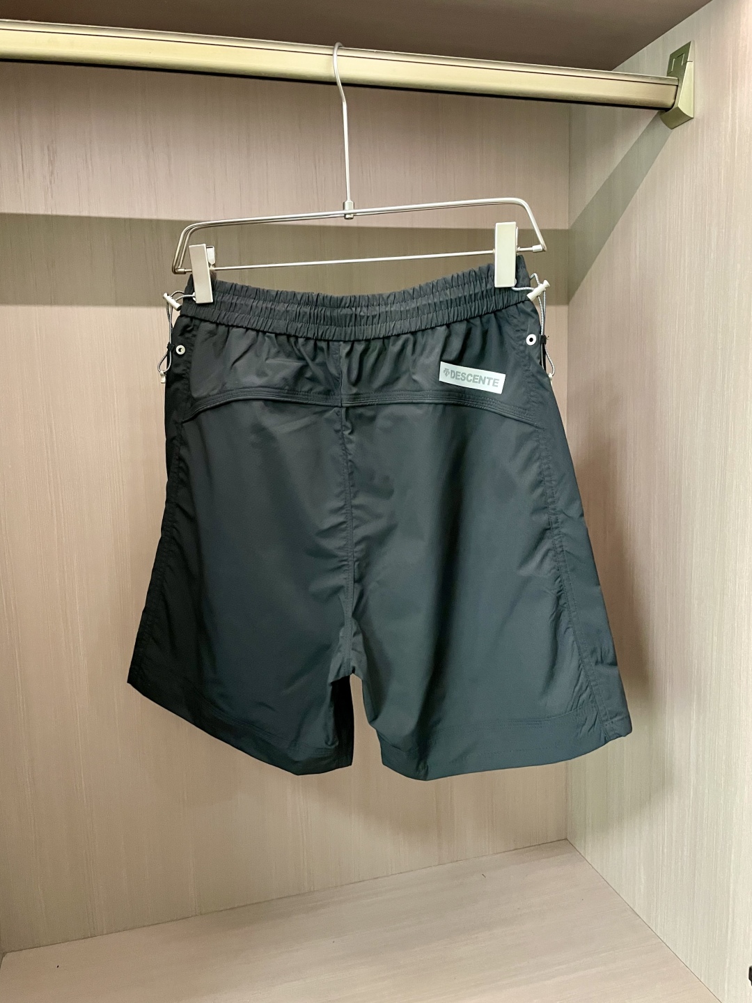 Zenium 2025 Summer Shorts: Fashionable, Functional, and Comfortable with Side Zipper Pocket - 图片 4