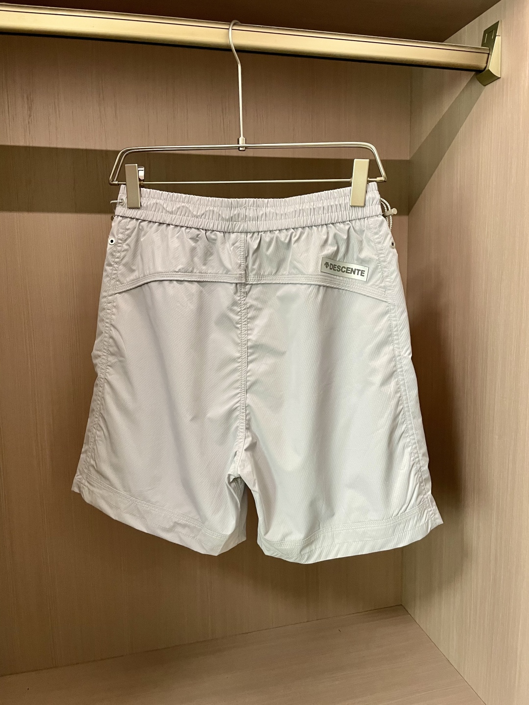 Zenium 2025 Summer Shorts: Fashionable, Functional, and Comfortable with Side Zipper Pocket - 图片 2