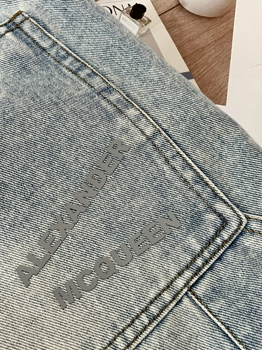 “McQueen 2025 Summer Boys Custom-Made High-Quality Brand Element Design Zenium Pants” - 图片 6