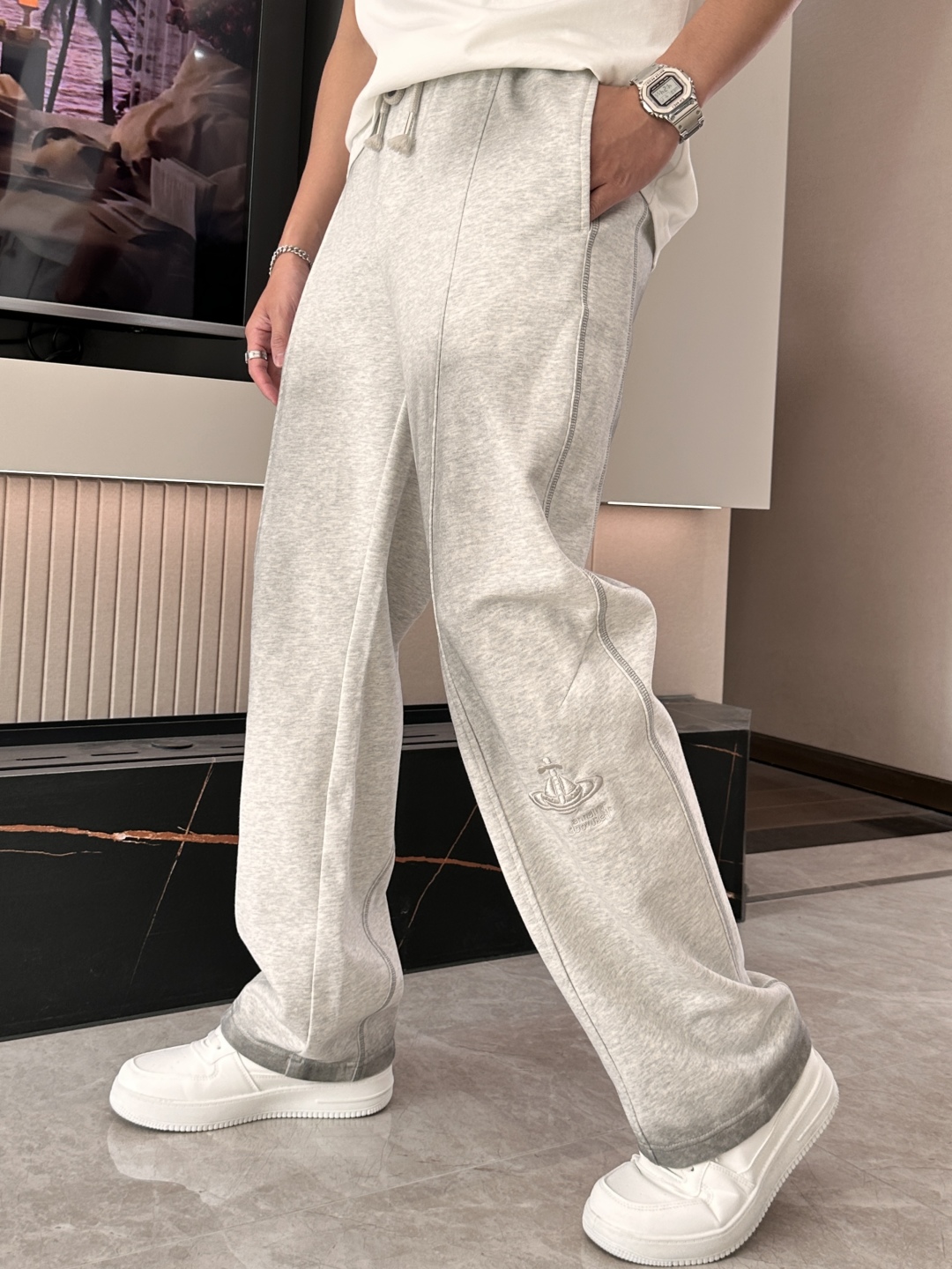 Spring/Summer 2025 Men’s Leisure Pants: Queen Queen West Series, Zenium Quality, Various Styles. - 图片 1