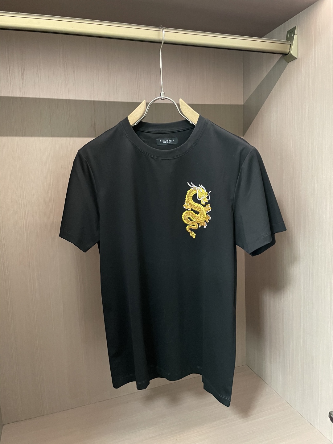 Stephen Lonithic’s 2025 Summer T-Shirt Collection: Lightweight, Stylish, and Available in Sizes S-XXXL