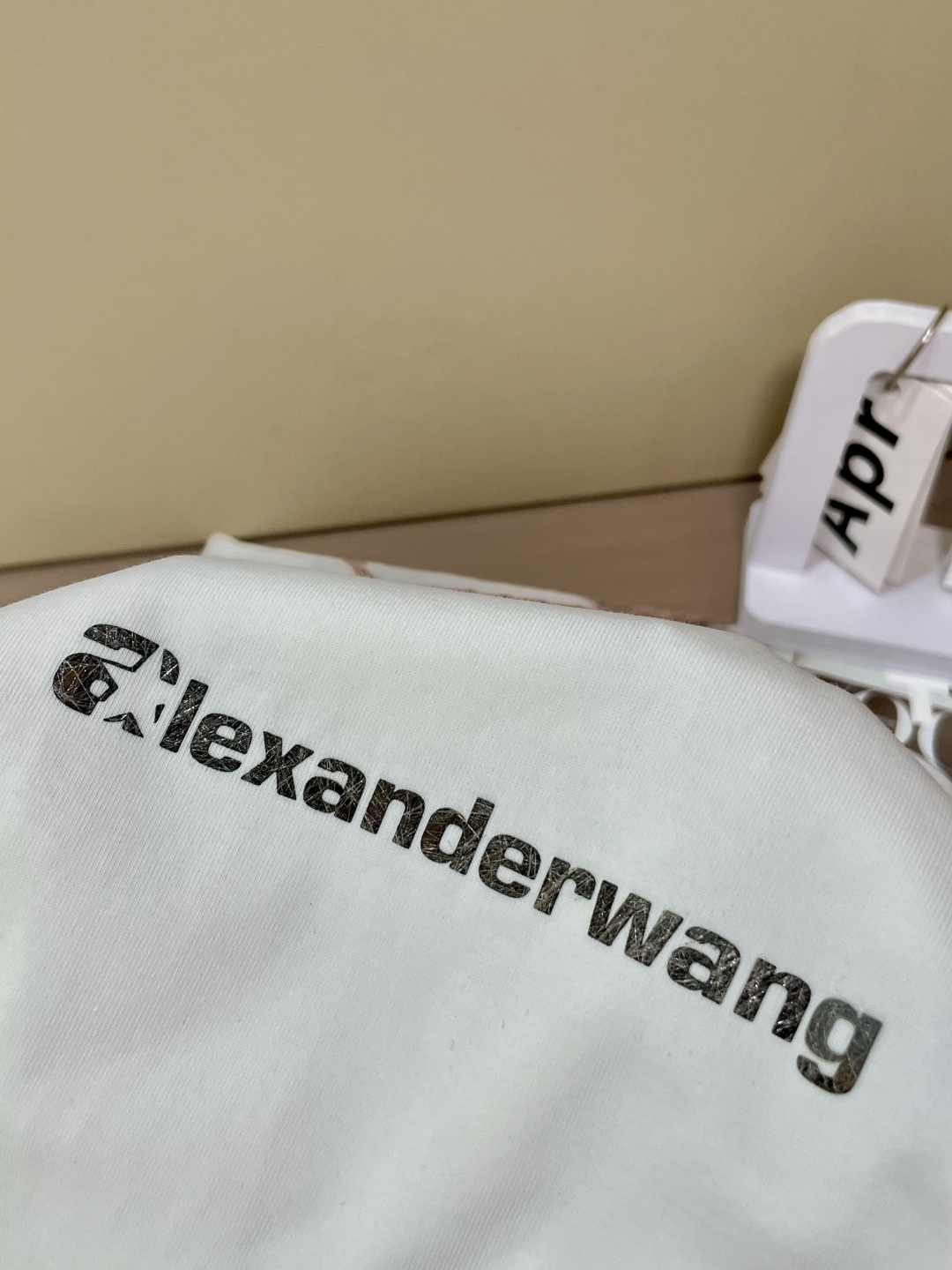 King Alexander T-shirt: High-End Design, Custom Fabric, Strategic Style, Multiple Sizes - 图片 8