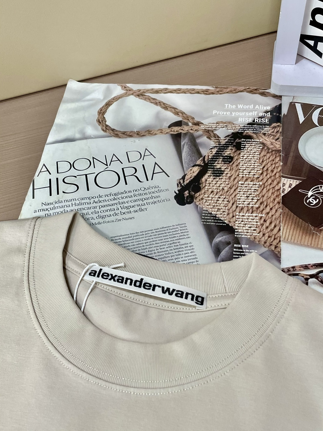 King Alexander T-shirt: Premium Design, Luxurious Fabric, Perfect Fit, Unbeatable Quality! - 图片 7