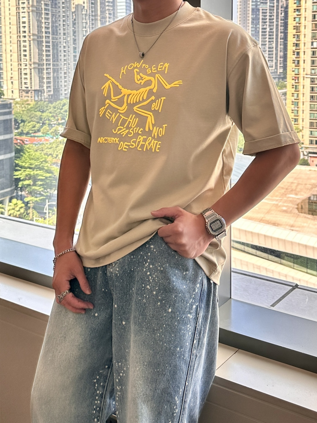 始祖鸟2026春夏款/官网同步面料采用重磅纯棉精梳棉面料，OS宽松版型，上身版型超正！日常百搭，衣橱必备