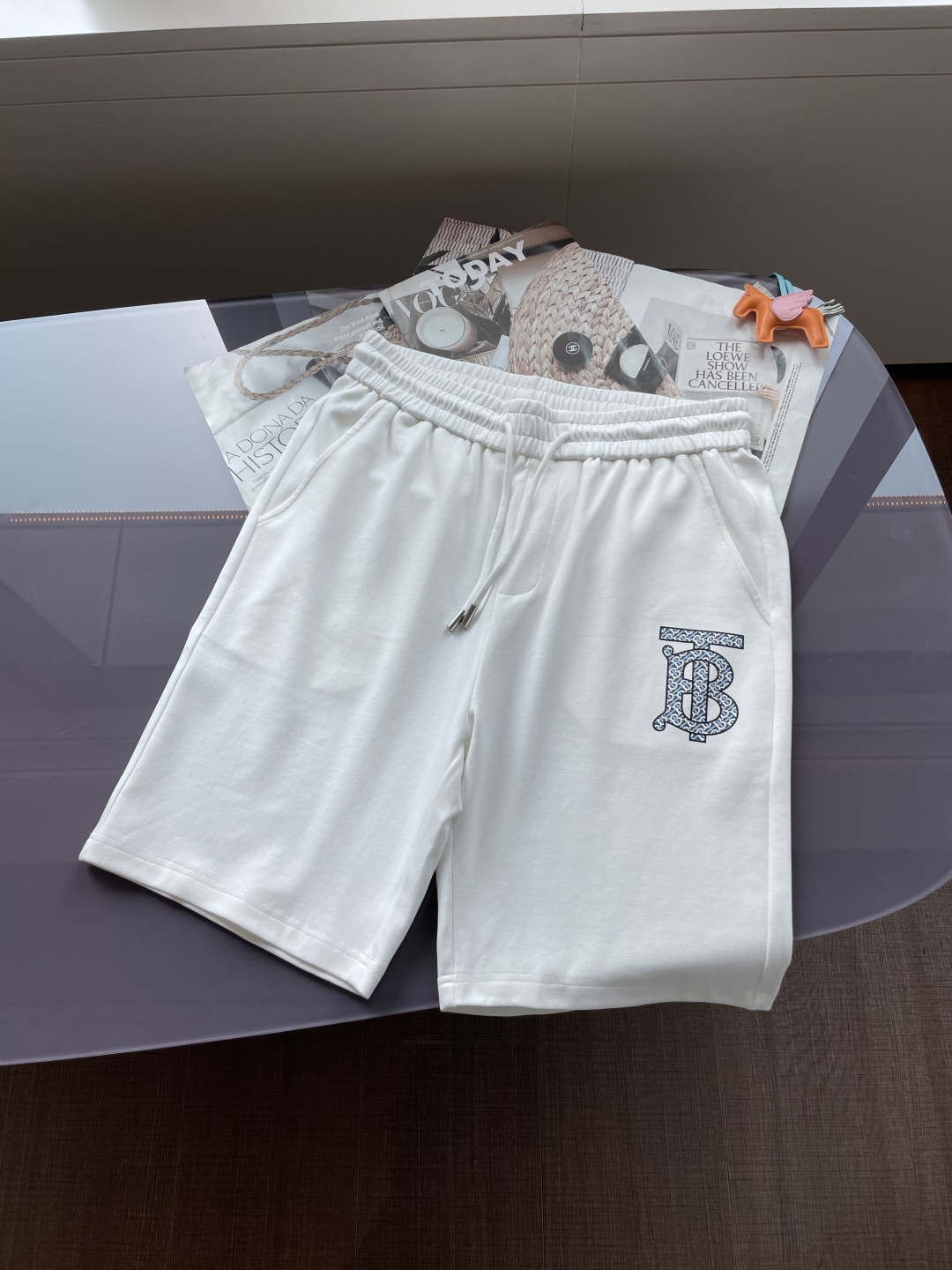 Bur 2025夏季短裤！经典爆款，经典百搭松紧腰休闲五分裤！！很经典的一款，松紧腰 两侧插袋 面料采用