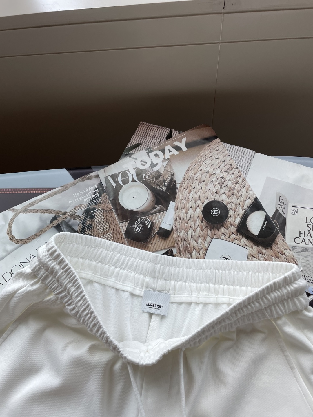 Bur 2025夏季短裤！经典爆款，经典百搭松紧腰休闲五分裤！！很经典的一款，松紧腰 两侧插袋 面料采用