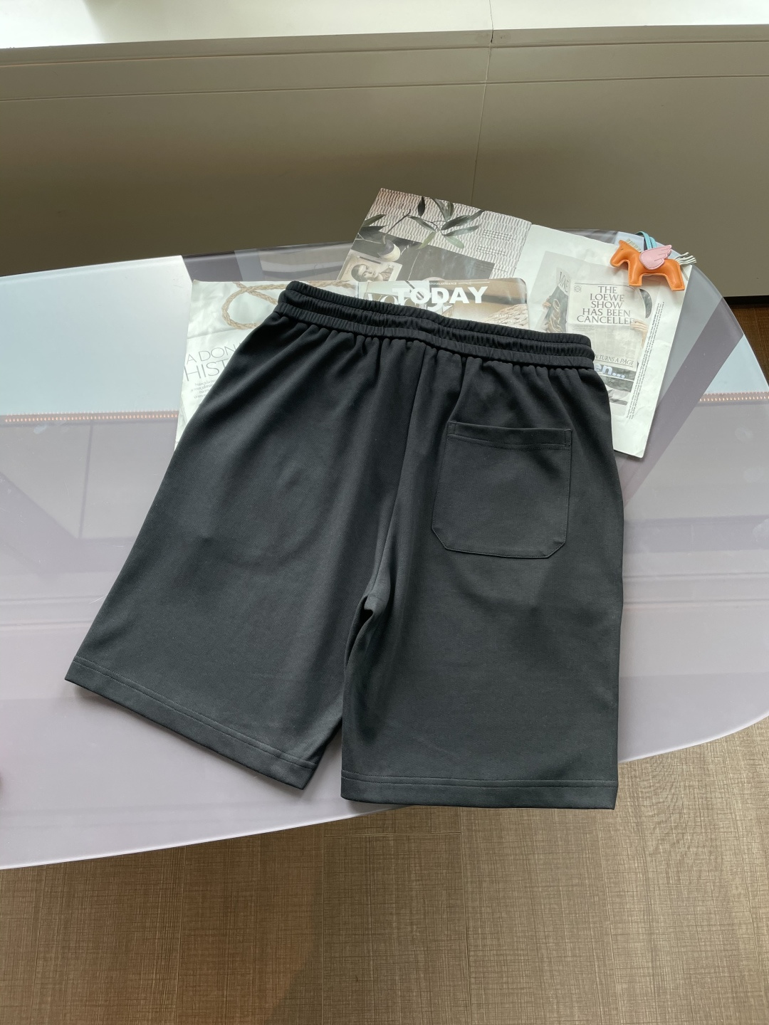 Bur 2025夏季短裤！经典爆款，经典百搭松紧腰休闲五分裤！！很经典的一款，松紧腰 两侧插袋 面料采用