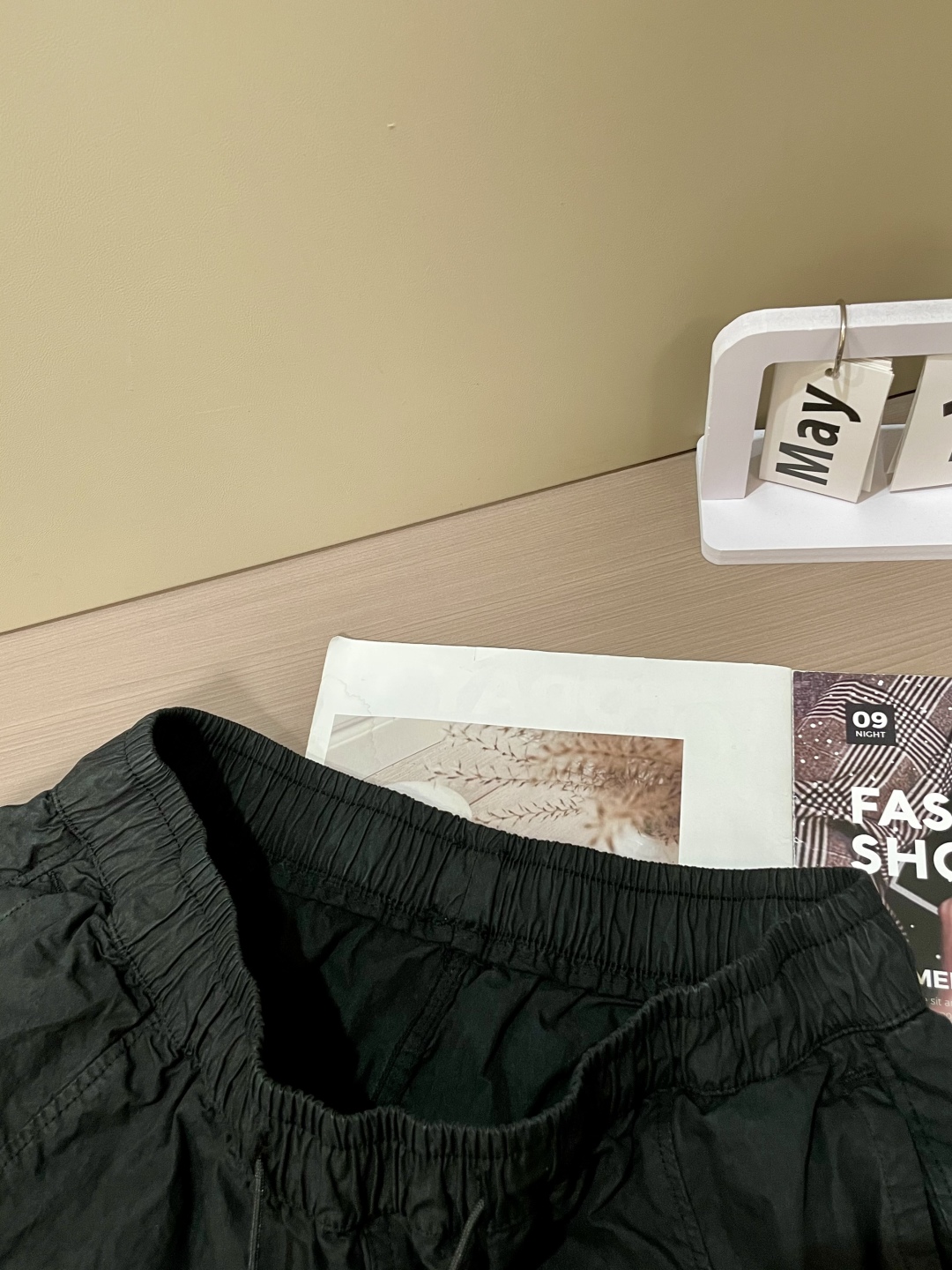 McQueen 2025 Summer Shorts: Comfortable and Stylish with High-Quality Cotton Fabric - 图片 6