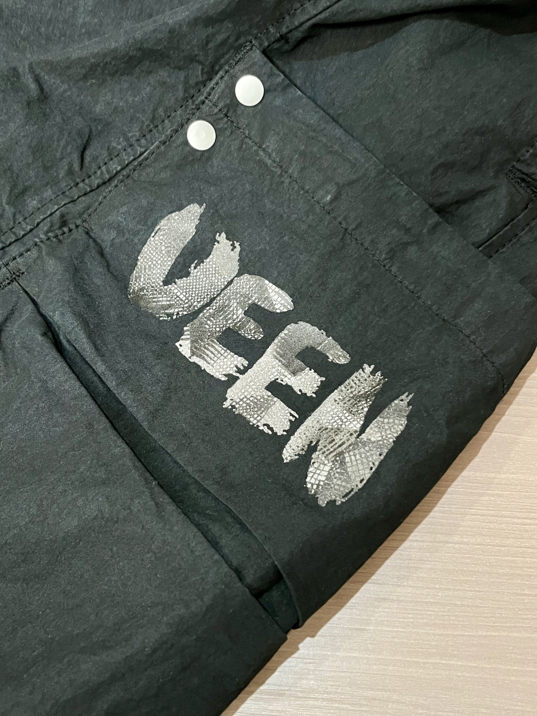 McQueen 2025 Summer Shorts: Comfortable and Stylish with High-Quality Cotton Fabric - 图片 7