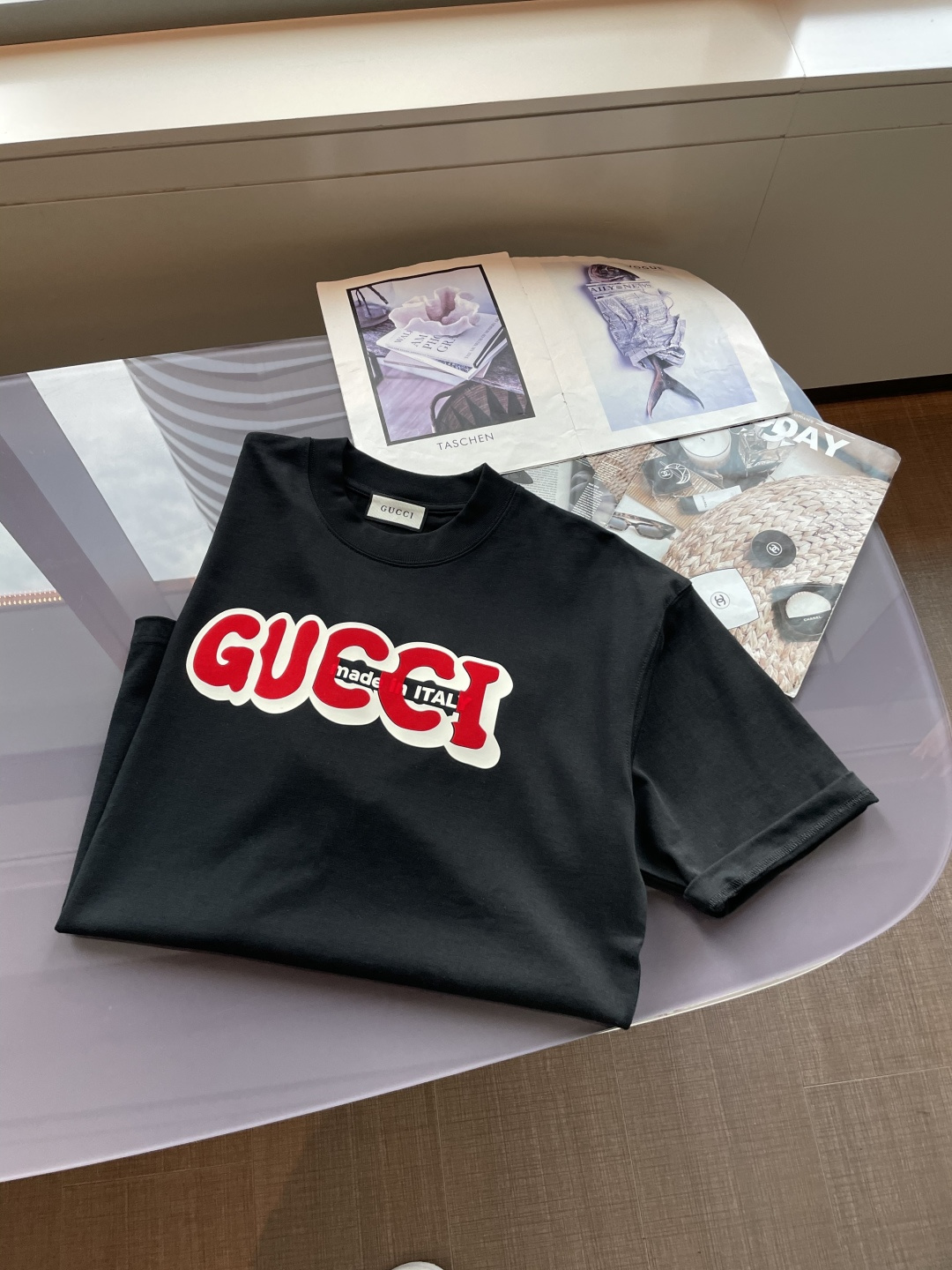 Gucc 2026春夏款/官网同步面料采用重磅纯棉精梳棉面料，OS宽松版型，上身版型超正！日常百搭，衣橱