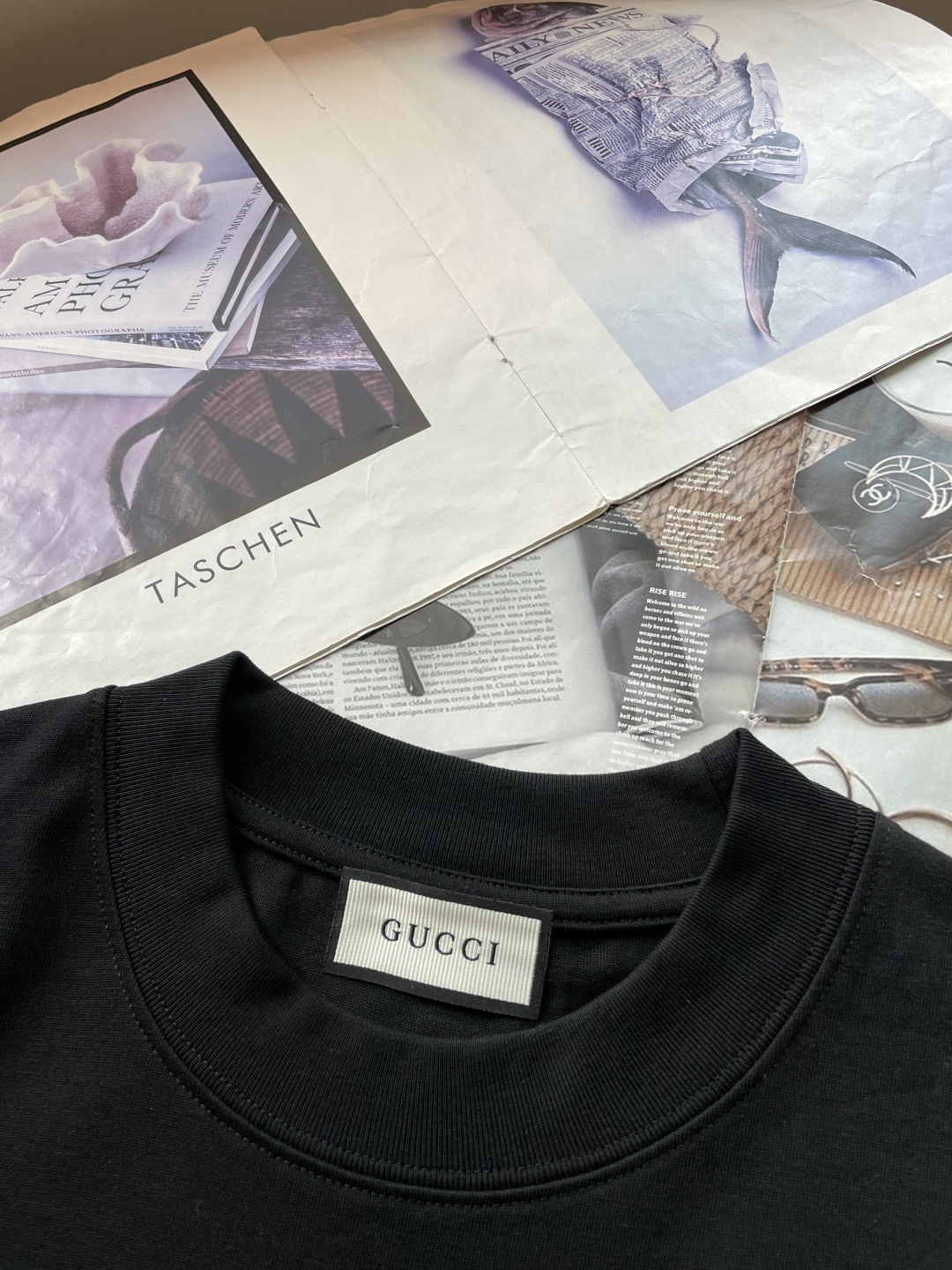 Gucc 2026春夏款/官网同步面料采用重磅纯棉精梳棉面料，OS宽松版型，上身版型超正！日常百搭，衣橱