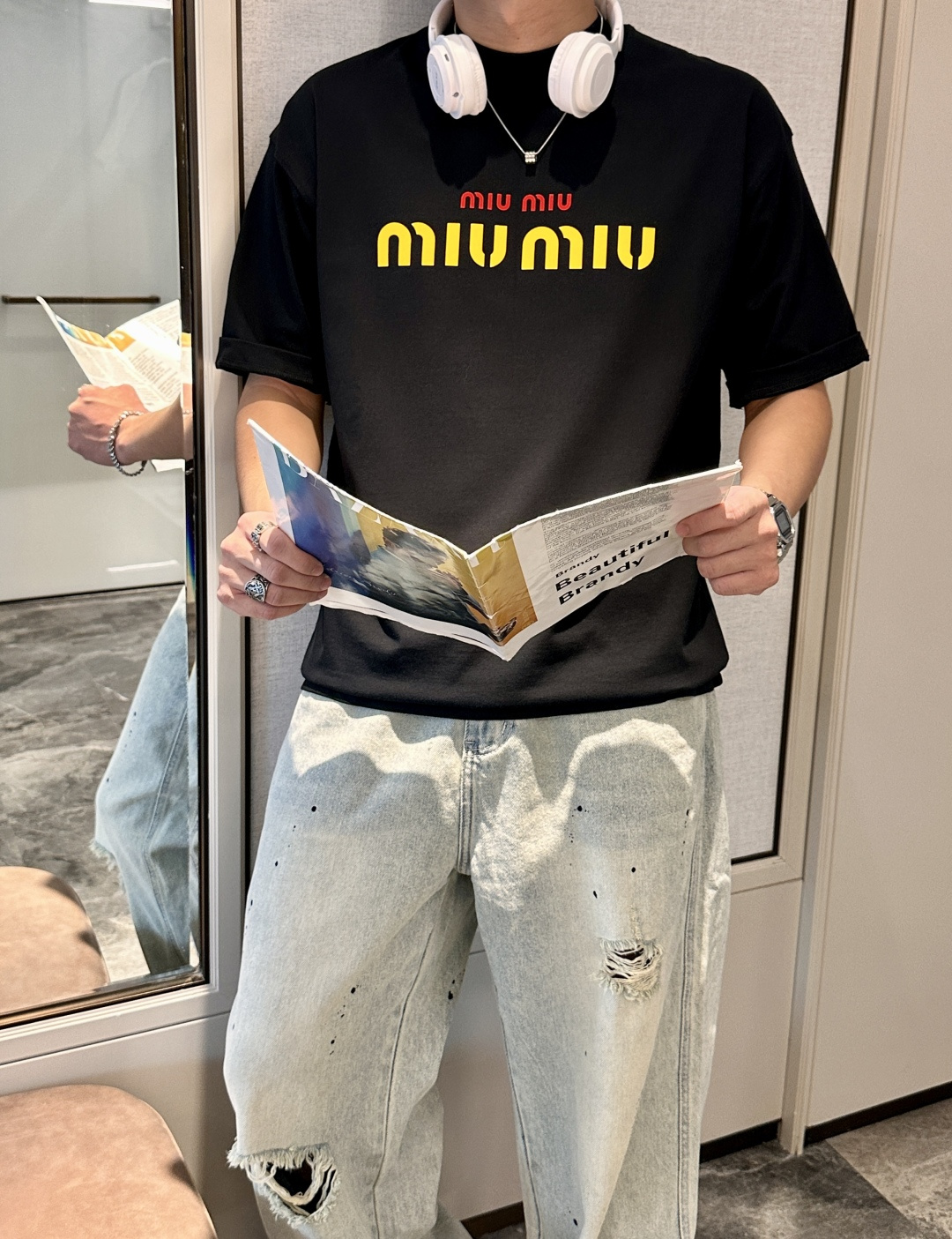 miumiu 2026春夏款/官网同步面料采用重磅纯棉精梳棉面料，OS宽松版型，上身版型超正！日常百搭，