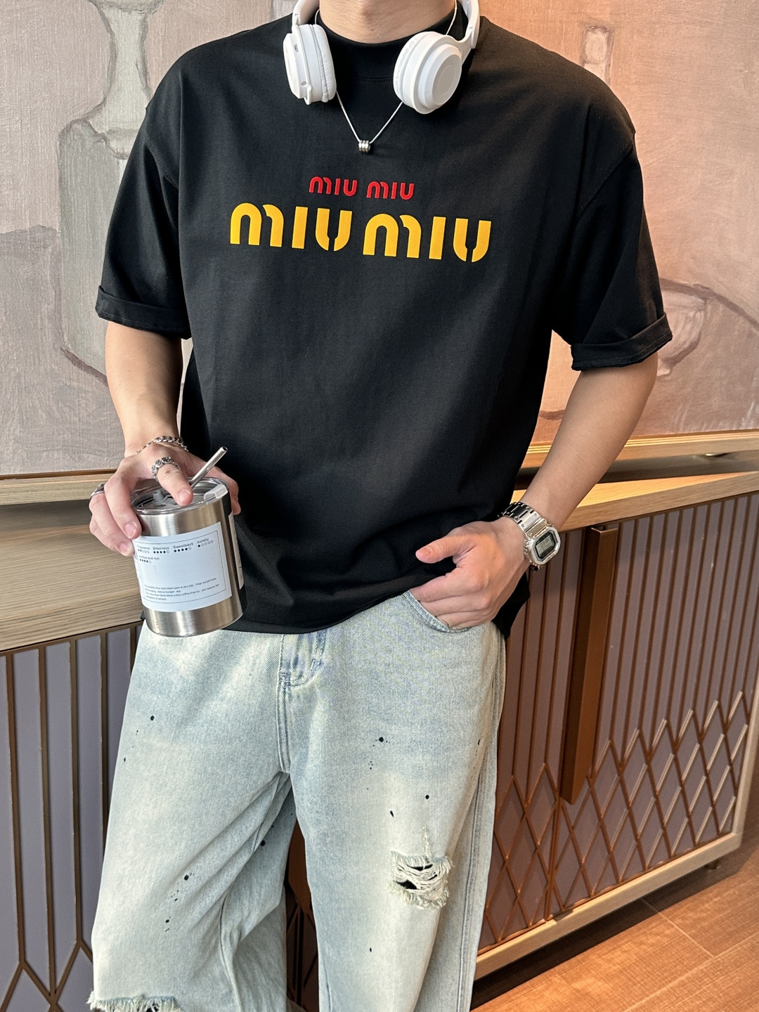 miumiu 2026春夏款/官网同步面料采用重磅纯棉精梳棉面料，OS宽松版型，上身版型超正！日常百搭，