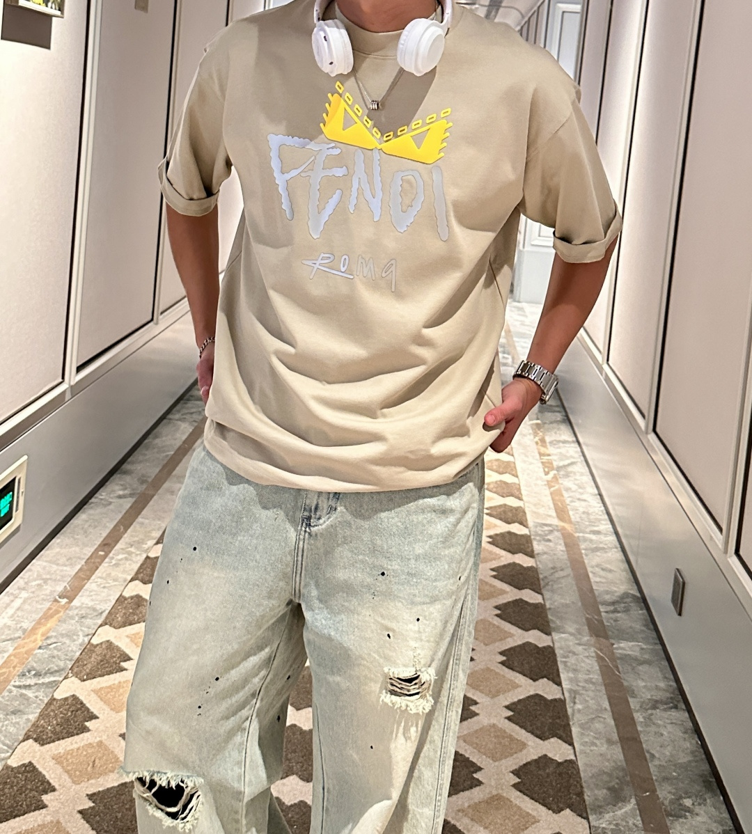 FD 2026春夏款/官网同步面料采用重磅纯棉精梳棉面料，OS宽松版型，上身版型超正！日常百搭，衣橱必备