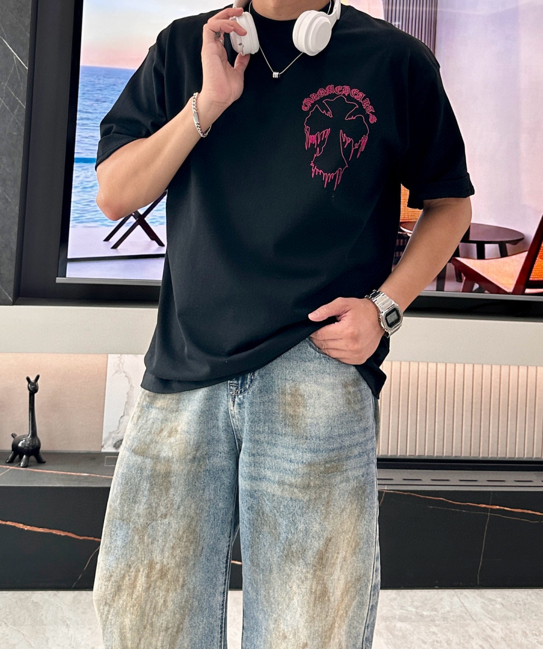 克罗心 2026春夏款/官网同步面料采用重磅纯棉精梳棉面料，OS宽松版型，上身版型超正！日常百搭，衣橱必