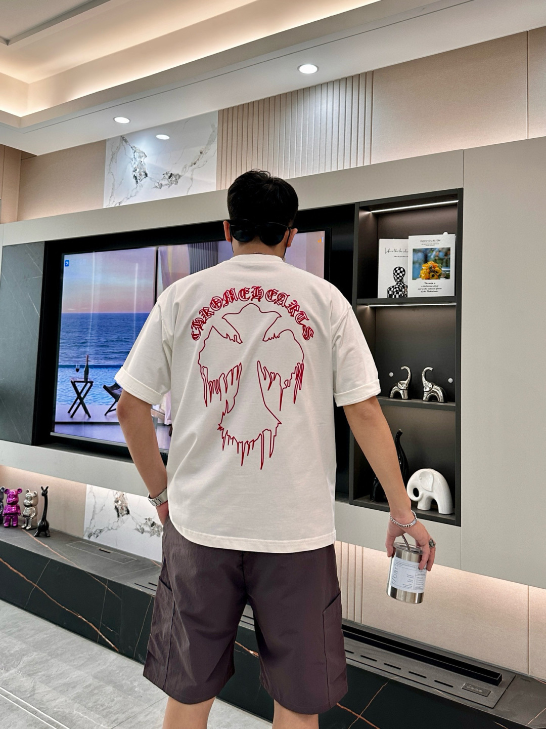 克罗心2026春夏款/官网同步面料采用重磅纯棉精梳棉面料，OS宽松版型，上身版型超正！日常百搭，衣橱必备