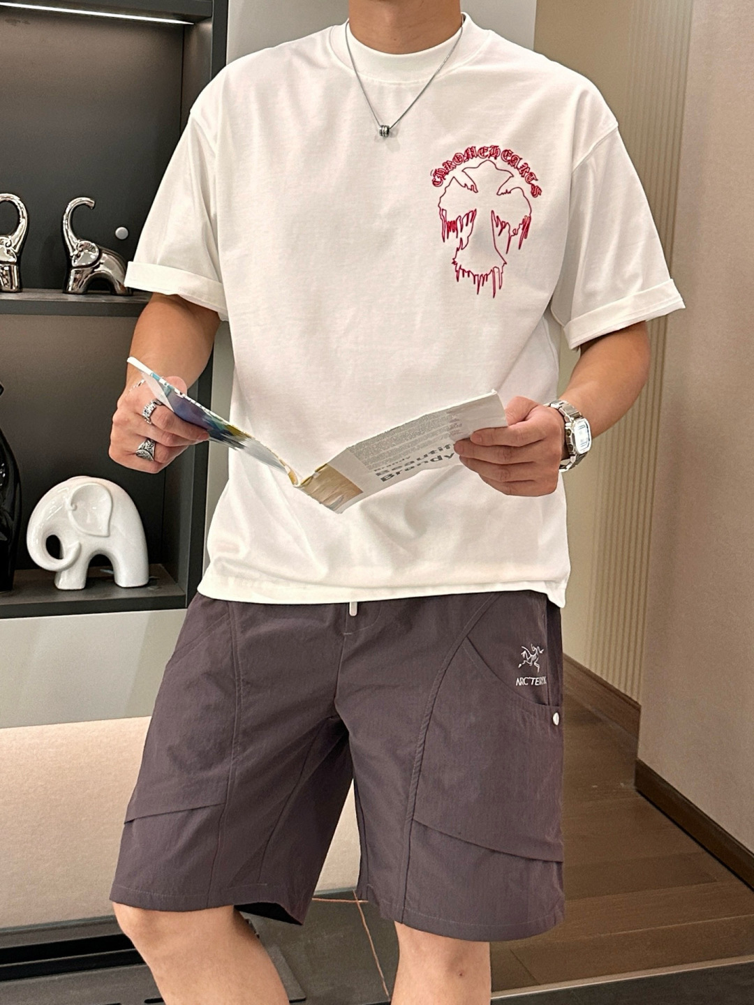 克罗心2026春夏款/官网同步面料采用重磅纯棉精梳棉面料，OS宽松版型，上身版型超正！日常百搭，衣橱必备