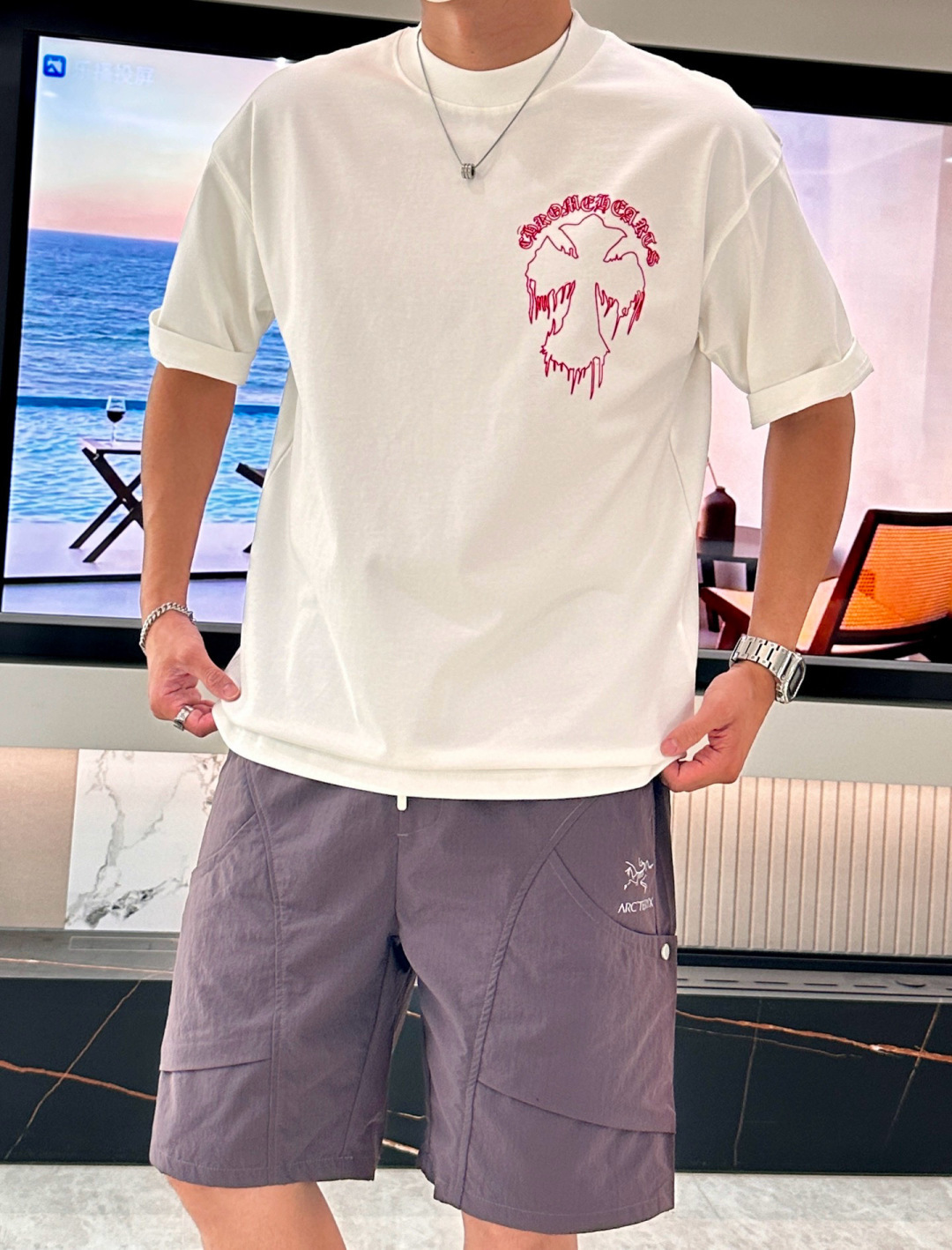 克罗心2026春夏款/官网同步面料采用重磅纯棉精梳棉面料，OS宽松版型，上身版型超正！日常百搭，衣橱必备