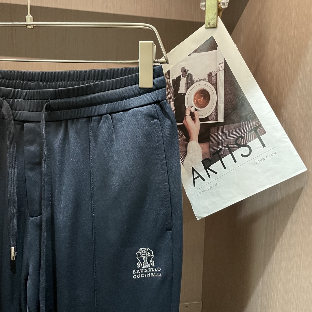 Stylish and Functional Jogging Pants for Modern Leisure Closets - 图片 2