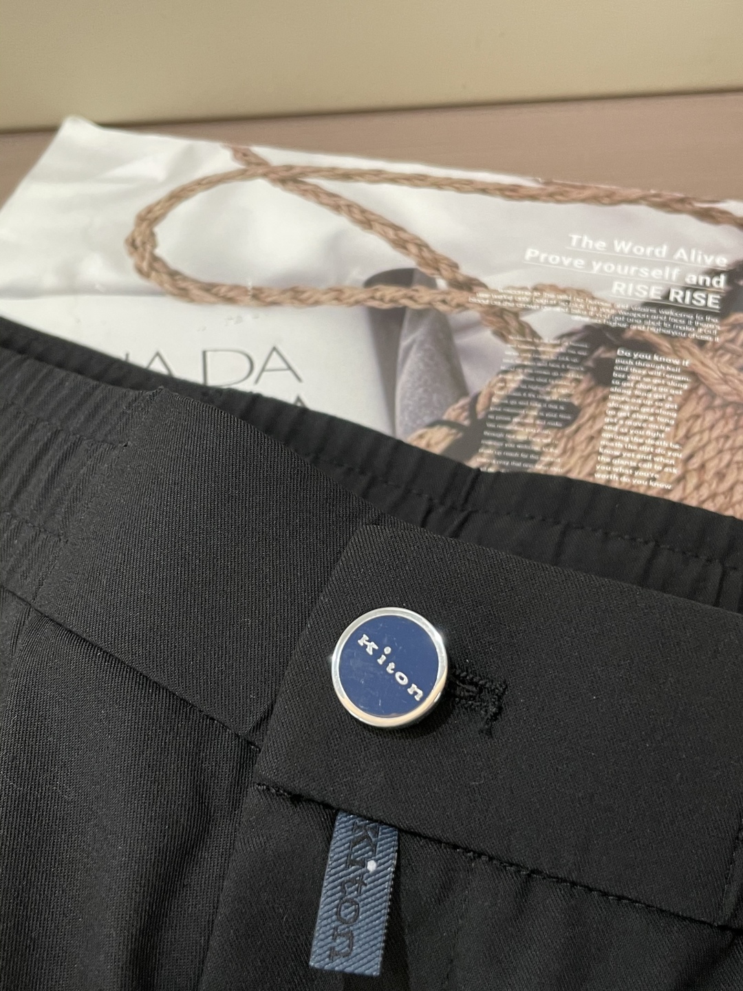 Stylish Jogging Pants: Kiton P768 Collection for Modern Leisure Comfort - 图片 4