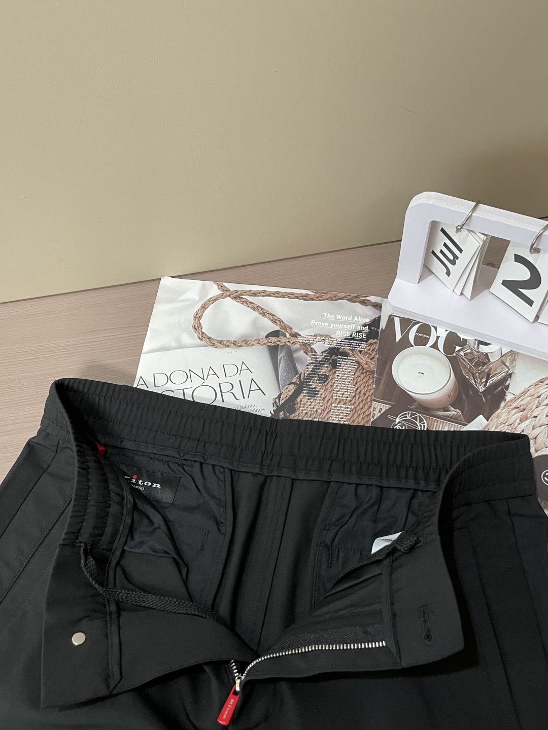 Stylish Jogging Pants: Kiton P768 Collection for Modern Leisure Comfort - 图片 5