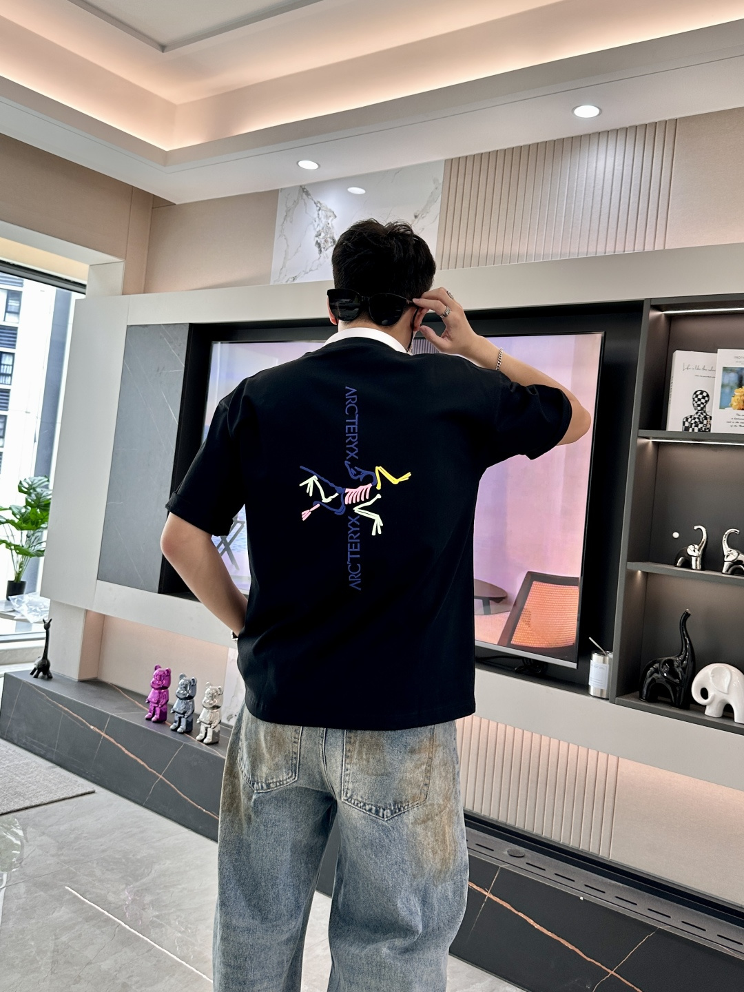 始祖鸟2026春夏款/官网同步面料采用重磅纯棉精梳棉面料，OS宽松版型，上身版型超正！日常百搭，衣橱必备