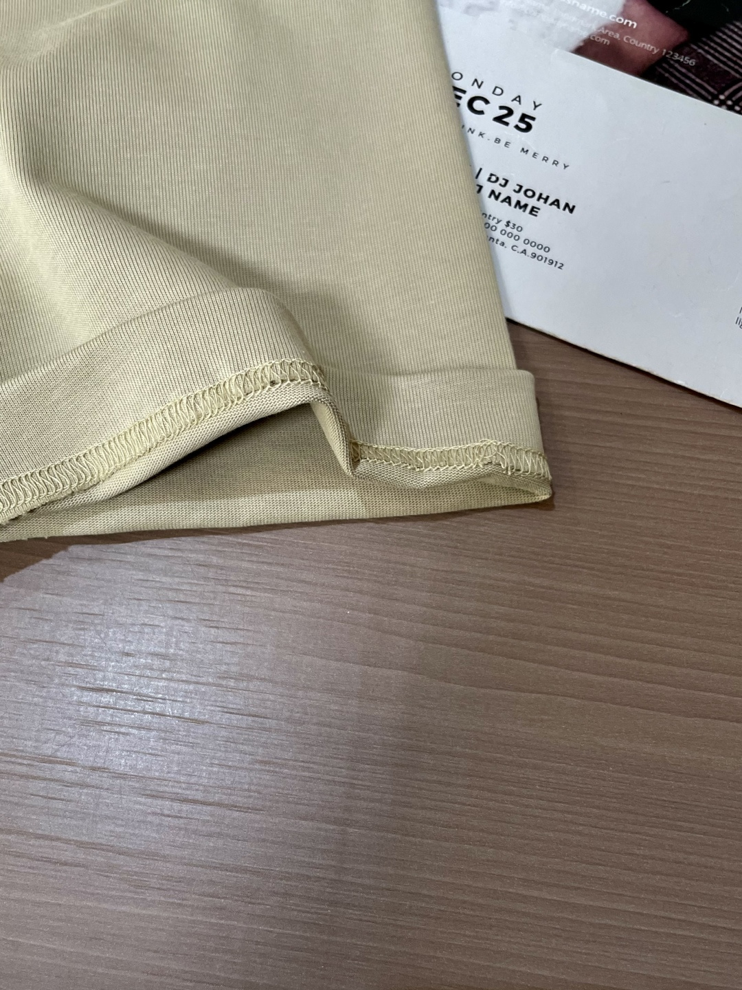 始祖鸟2026春夏款/官网同步面料采用重磅纯棉精梳棉面料，OS宽松版型，上身版型超正！日常百搭，衣橱必备