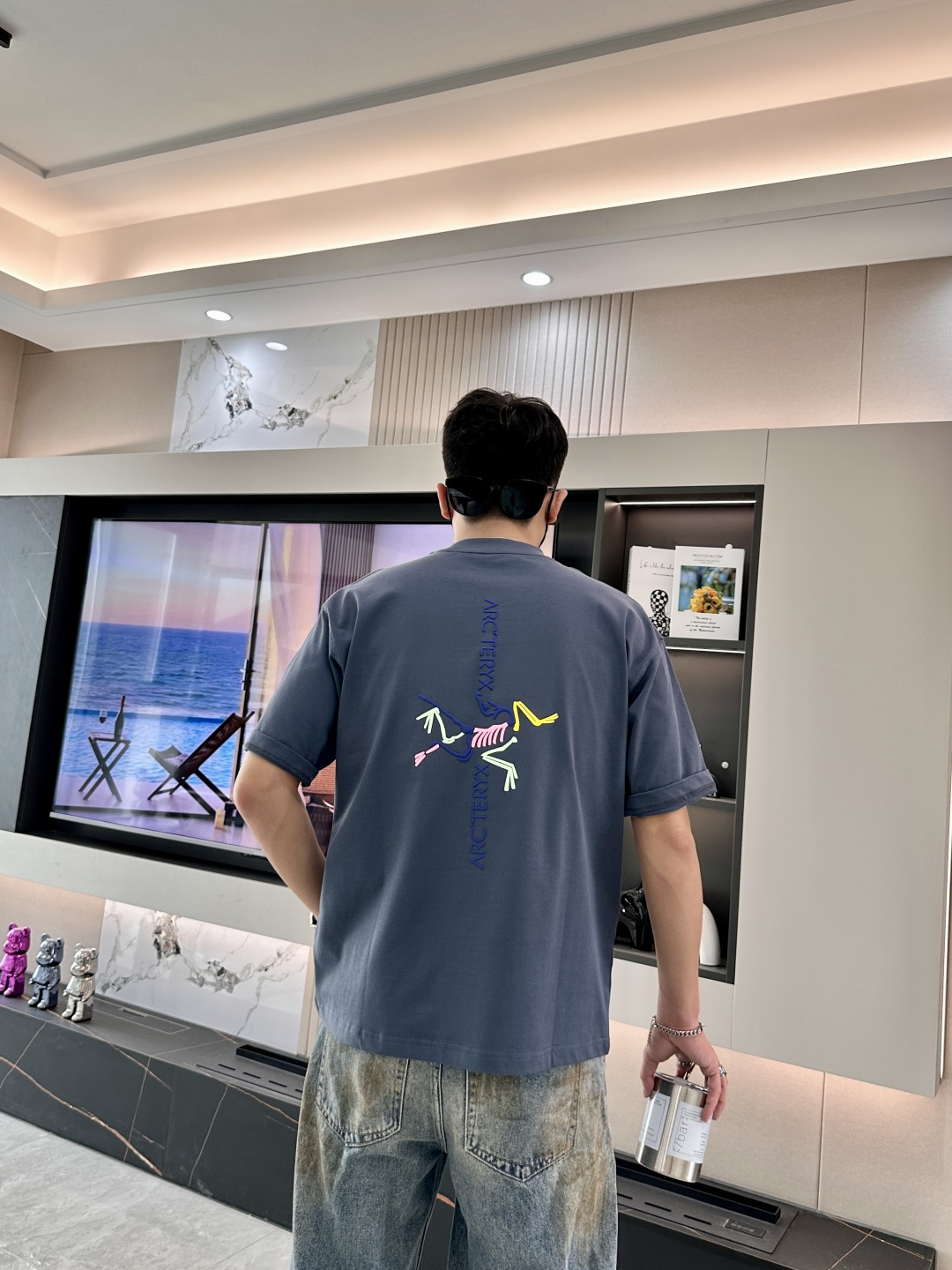 始祖鸟2026春夏款/官网同步面料采用重磅纯棉精梳棉面料，OS宽松版型，上身版型超正！日常百搭，衣橱必备