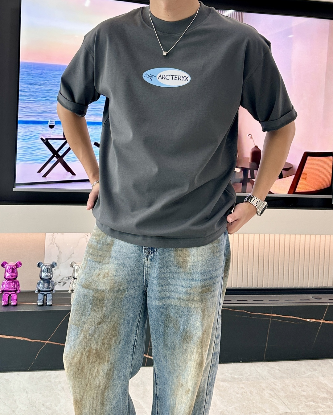 始祖鸟2026春夏款/官网同步面料采用重磅纯棉精梳棉面料，OS宽松版型，上身版型超正！日常百搭，衣橱必备