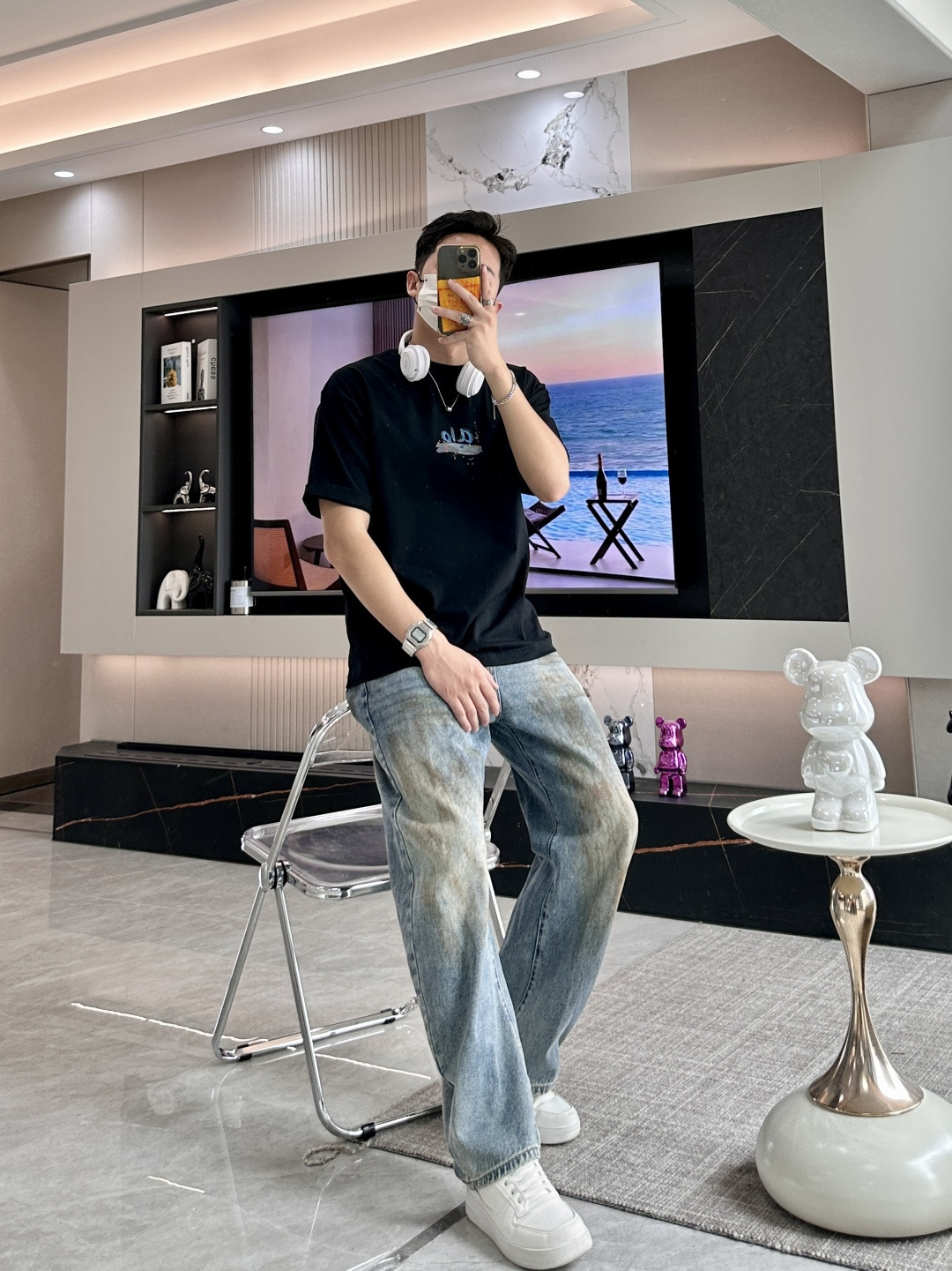 alo2026春夏款/官网同步面料采用重磅纯棉精梳棉面料，OS宽松版型，上身版型超正！日常百搭，衣橱必备