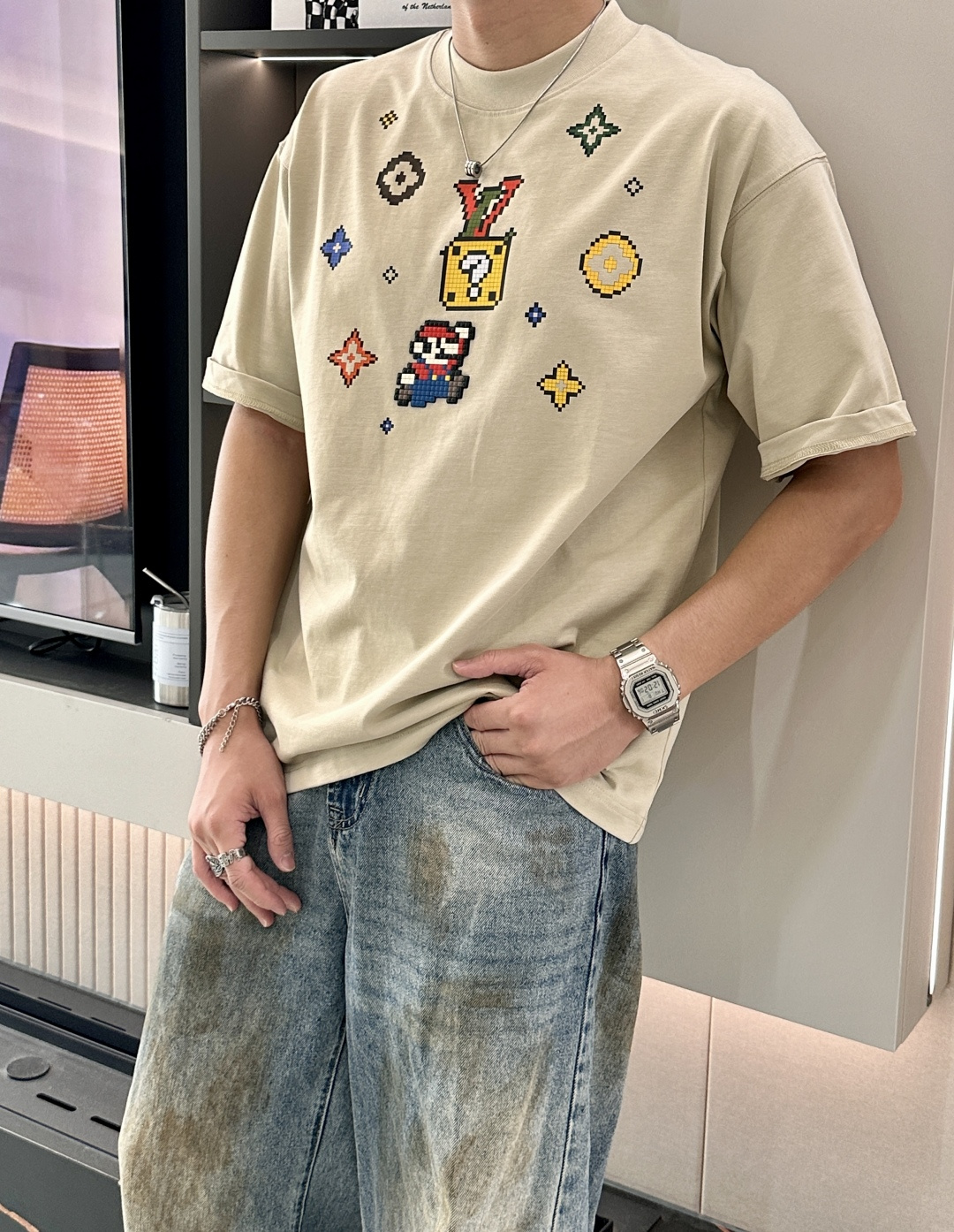 Lv 2026春夏款/官网同步面料采用重磅纯棉精梳棉面料，OS宽松版型，上身版型超正！日常百搭，衣橱必备