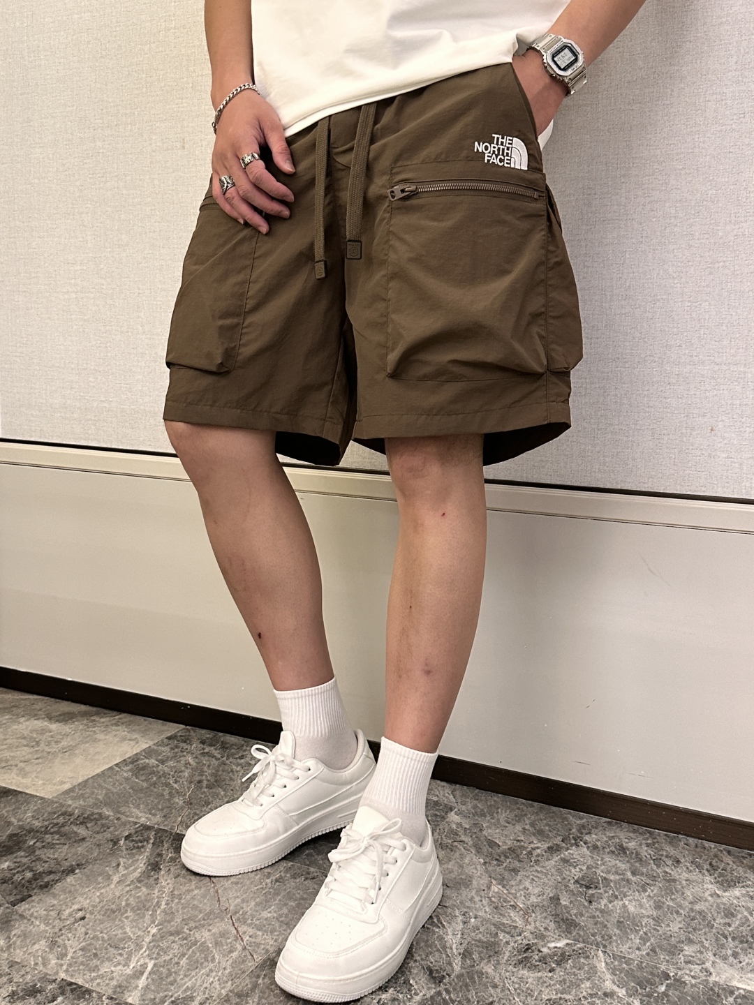 “Summer 2025: New Hot-Dry Shorts for Sports and Leisure” - 图片 2