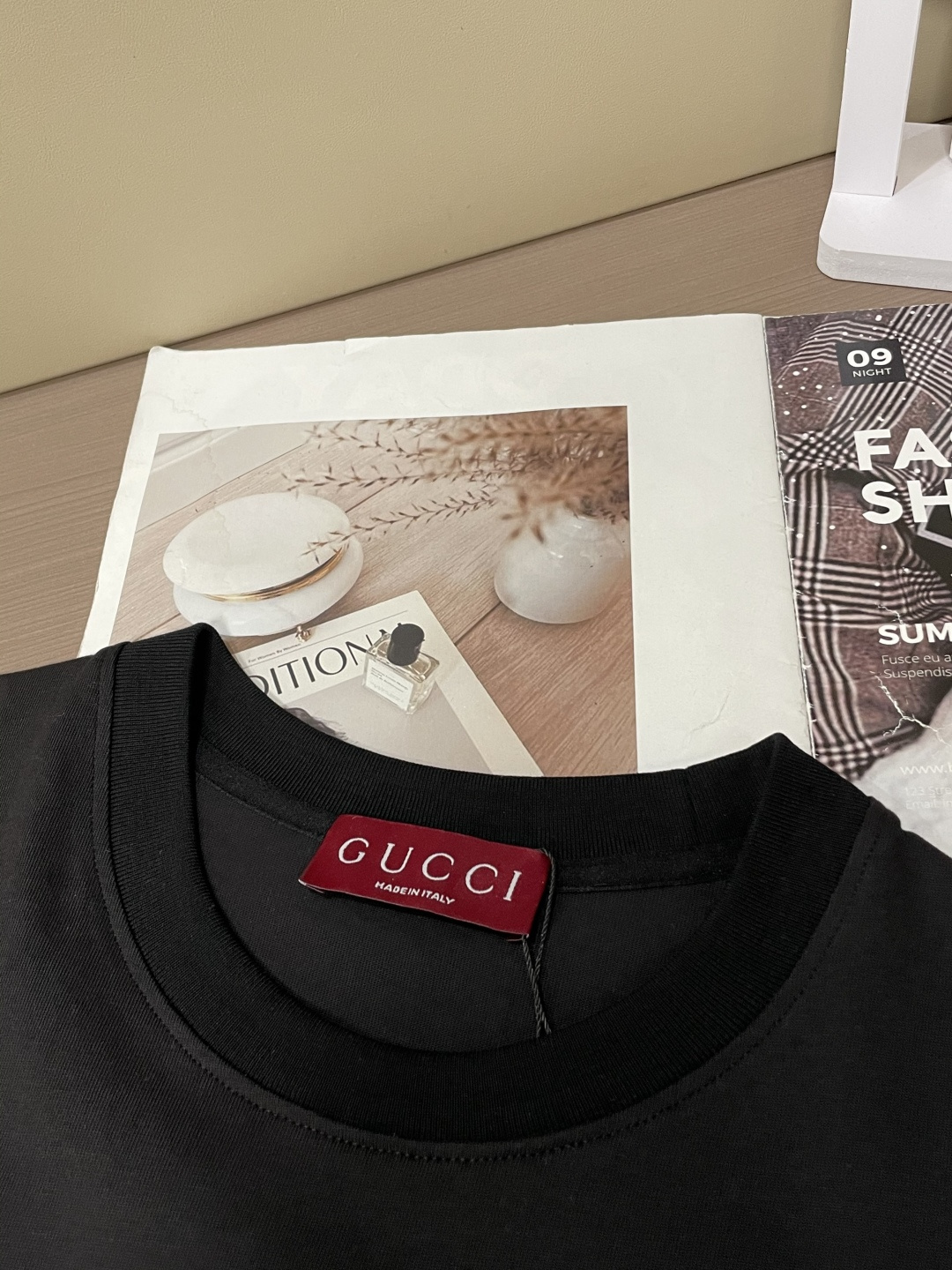 
Gucc  圆领短袖短裤套装 半袖套装顶级版本贸易公司渠道订单，海外精品独家限定发售，经典即永恒，入手