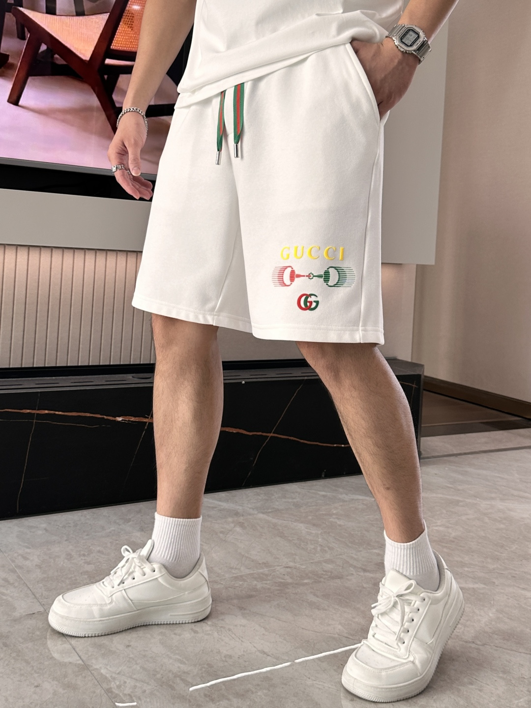 
Gucc  圆领短袖短裤套装 半袖套装顶级版本贸易公司渠道订单，海外精品独家限定发售，经典即永恒，入手