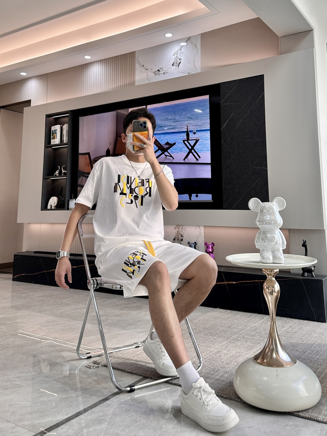 
FD  圆领短袖短裤套装 半袖套装顶级版本贸易公司渠道订单，海外精品独家限定发售，经典即永恒，入手绝对