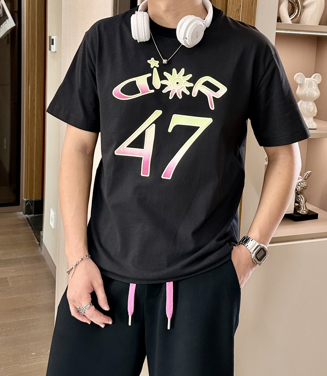 
Dior 圆领短袖短裤套装 半袖套装顶级版本贸易公司渠道订单，海外精品独家限定发售，经典即永恒，入手绝