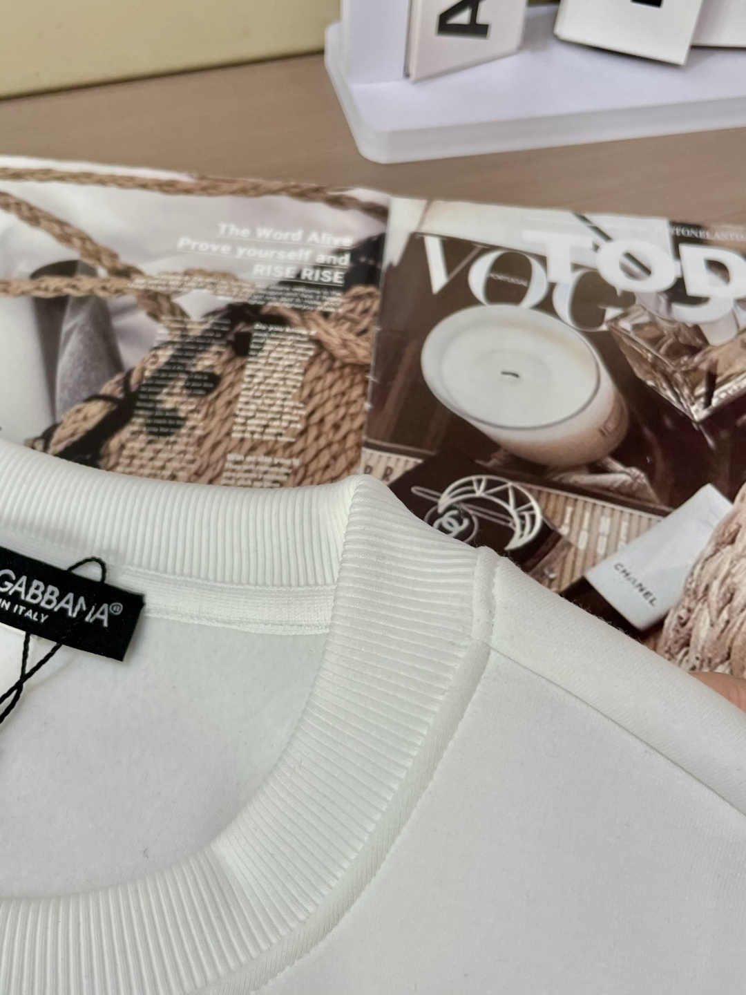 DG /2025秋冬新品 
定制顶级卫衣棉，面料特别有质感，冬季必备单品，保暖性好。男女通穿，细节到位，