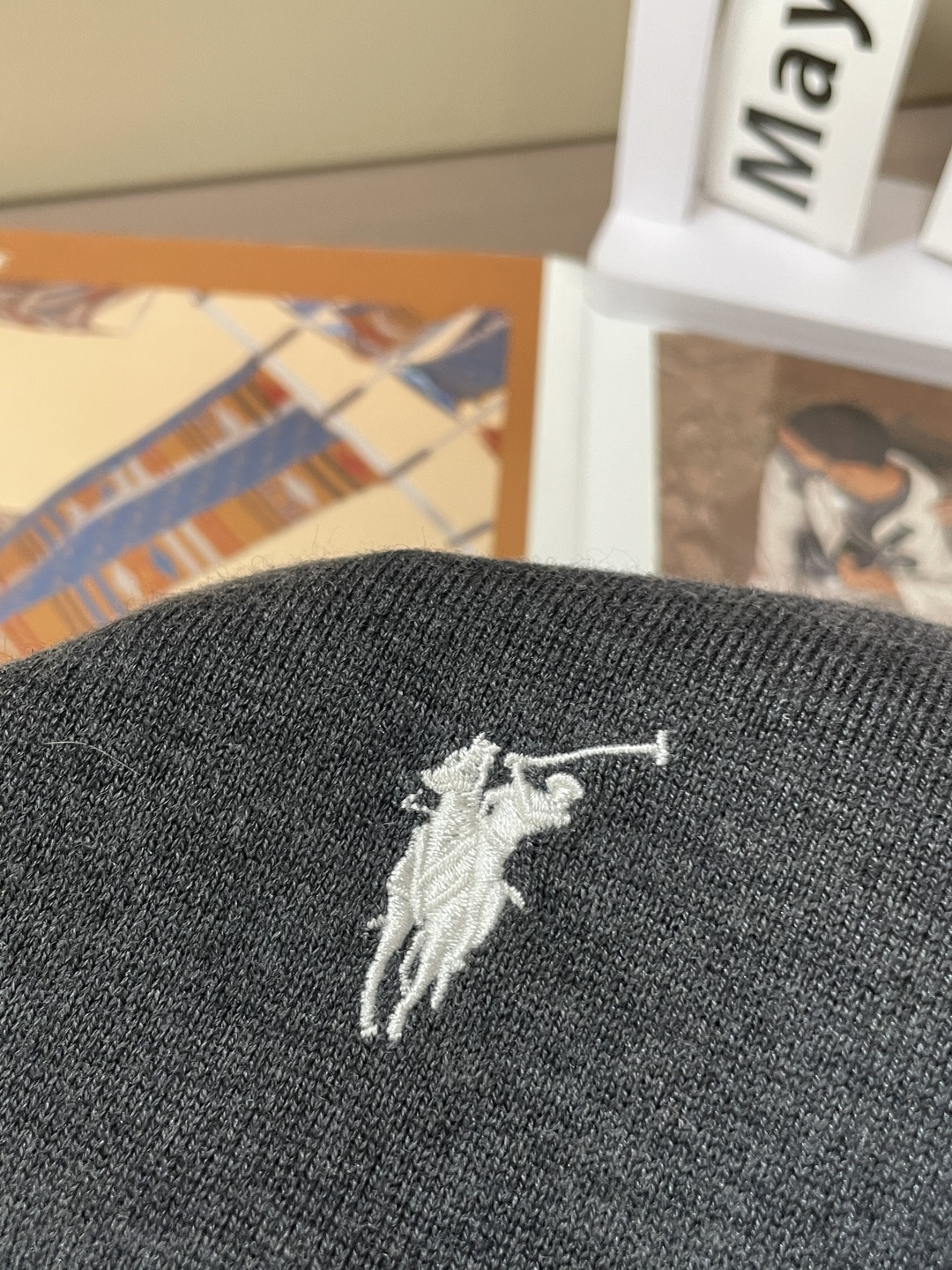 
拉夫劳伦 2025ss秋冬打底新品男士针织短袖衫！独家首发 采用纤维超细与高弹的伊力特纱线织造而成，质